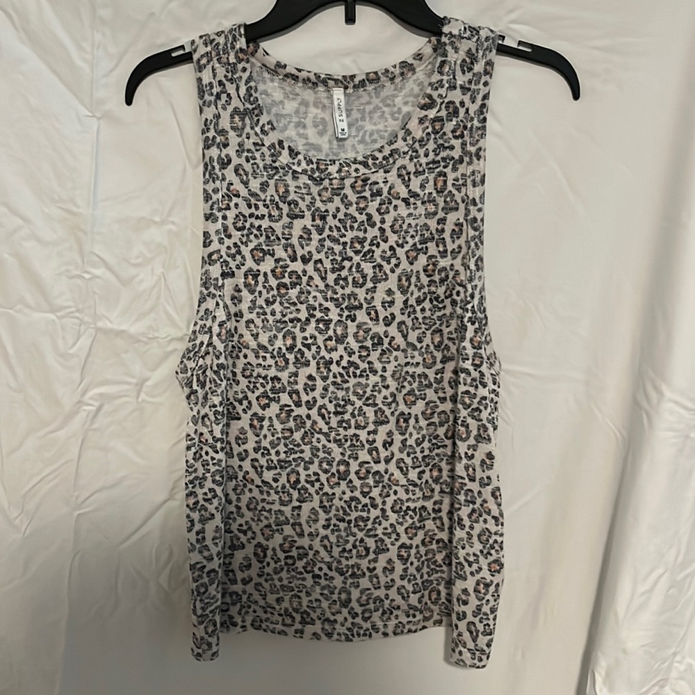 Cute cheetah print tank